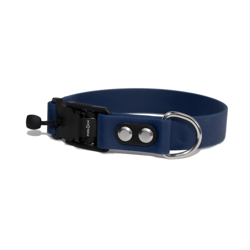navy blue collar with quick release buckle and silver hardware made by darn.dog